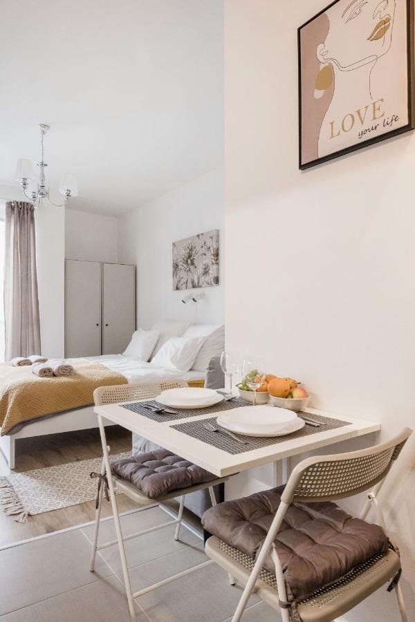 Ferienwohnung Stylish And Cozy Studio In The Heart Of The City Budapest Exterior foto